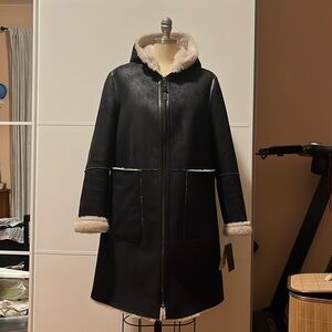DKNY Long Shearling coat - petite medium - NEW